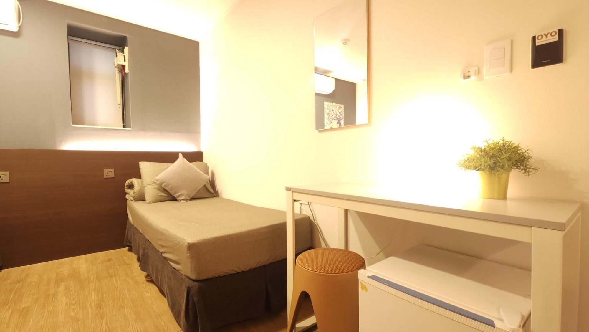 Oyo Hostel Myeongdong 1 *